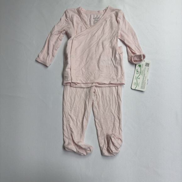 Carter's EcoVero Wrap Top and Footie Pants Matching Set Infant Size 6 Months - Picture 1 of 8